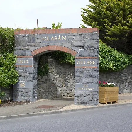 Glasan Holiday Village *